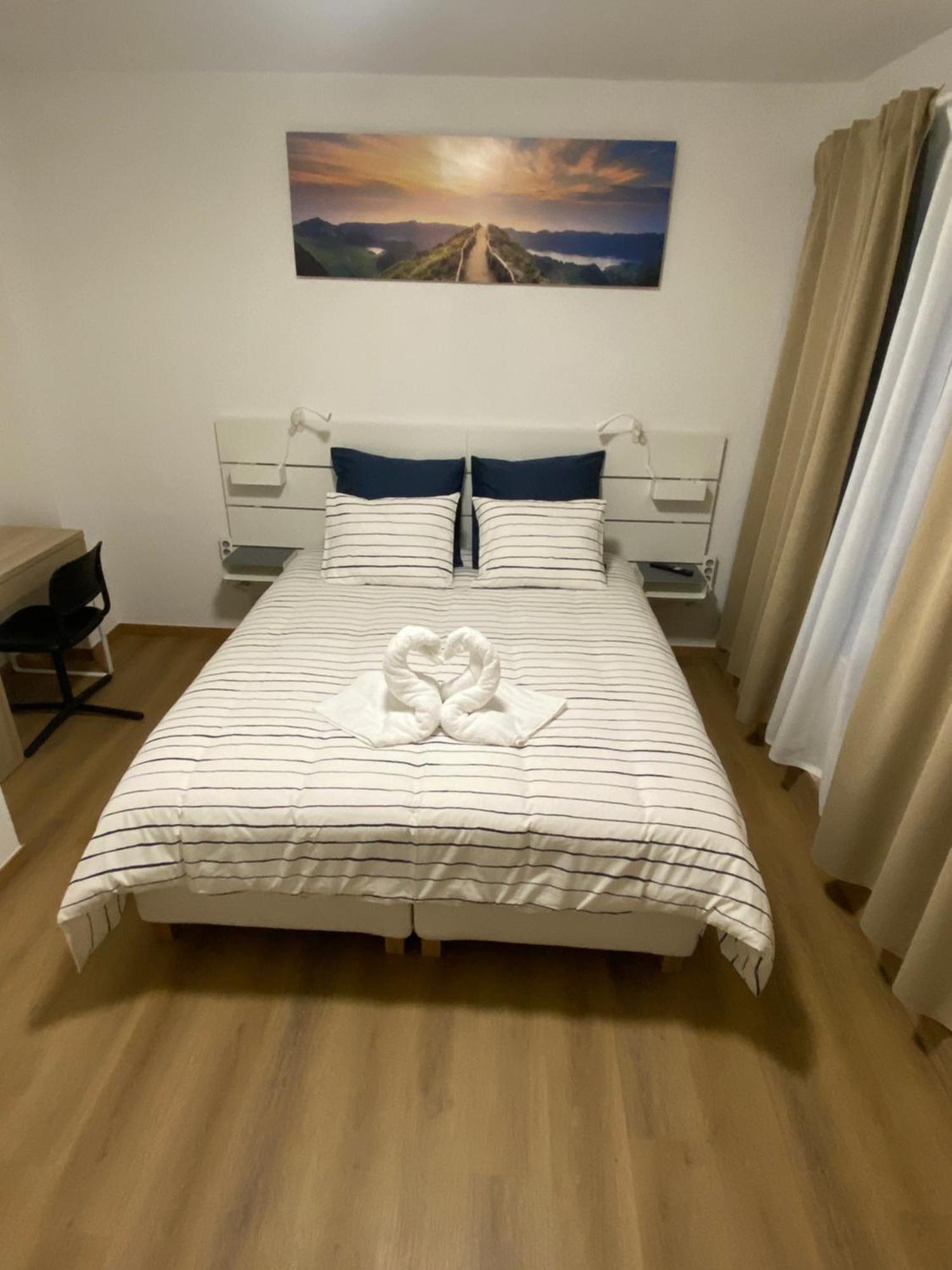 1-D011 Superbe Appartement Spacieux Tres Calme Charleroi Esterno foto